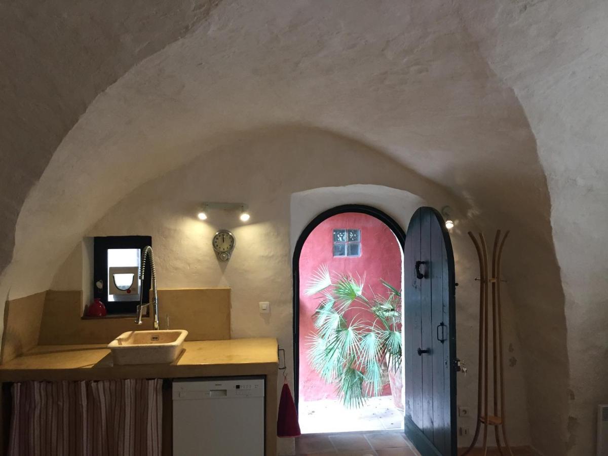 B&B Villa Des Muses La Roque-d'Antheron Eksteriør bilde