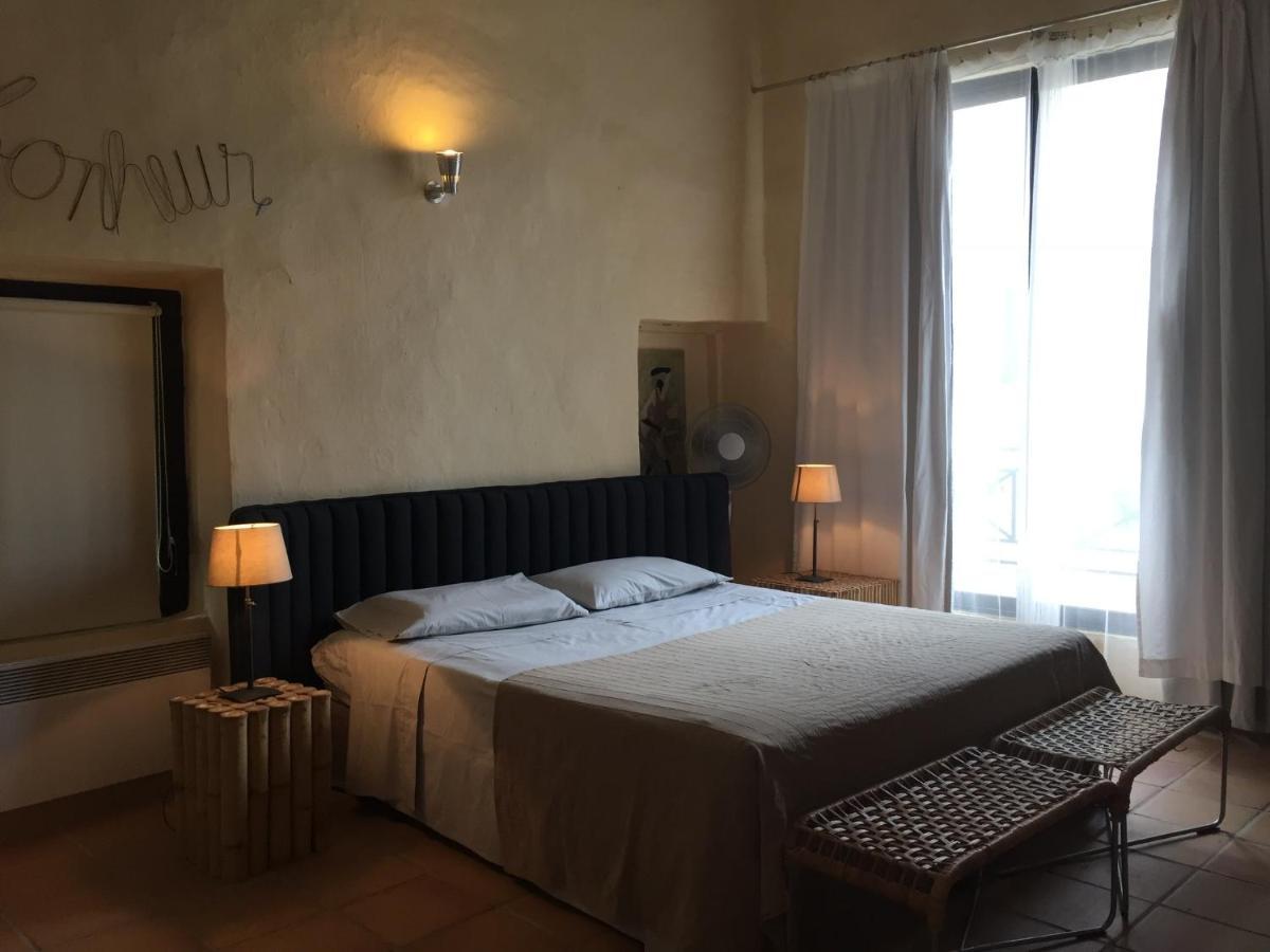 B&B Villa Des Muses La Roque-d'Antheron Eksteriør bilde
